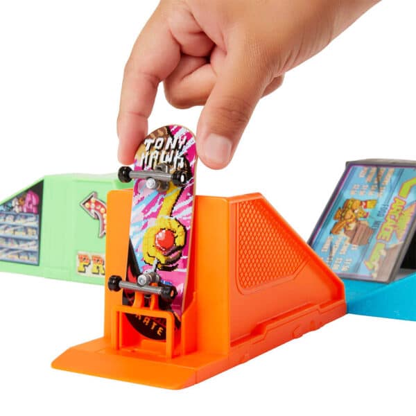 Mattel Hot Wheels Skate Tony Hawk Arcade Skatepark - Image 6