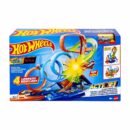 Mattel Hot Wheels 4-Loop Crash Out Track Set With Motorized Booster & 1:64 Scale Toy Car