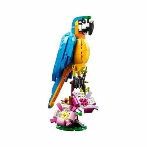 Lego - Creator: Exotic Parrot 31136
