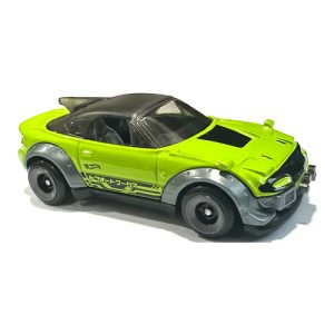 Mattel Hot Wheels Mazda MX-5 Miata (Group HW5785)
