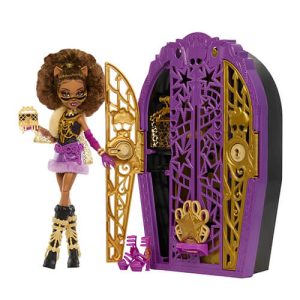 Mattel Monster High Skulltimate Secrets Hauntlywood Mysteries Doll, Clawdeen Wolf With 19+ Surprises