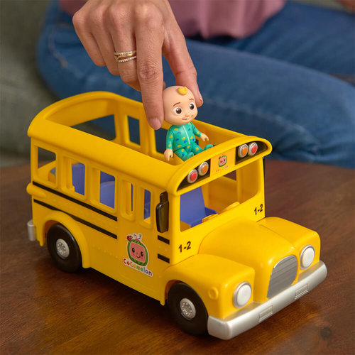 Jazwares Cocomelon Musical Yellow School Bus JJ Song Wheels on the Bus - Image 5