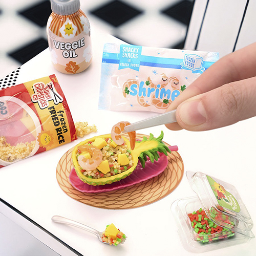 MGA's Miniverse- Make It Mini Foods: Diner
15 PCS in PDQ - Image 2