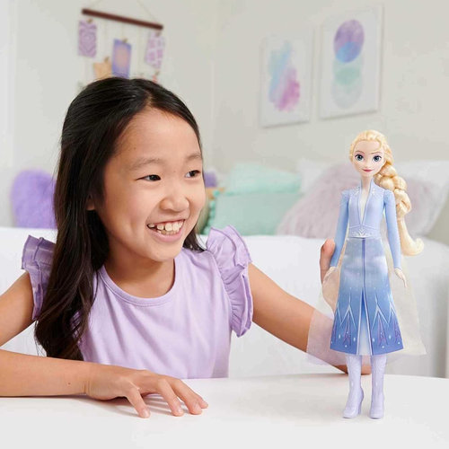 Mattel - Disney Princess Toys: Frozen Fashion Dolls Core - Elsa 2 Travel Look - Image 6