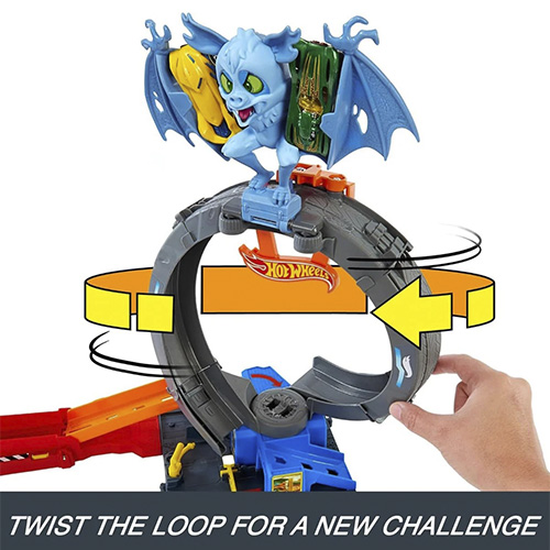 Mattel Hot Wheels City Bat Loop Attack Playset With 1:64 Scale Toy Car - Image 3