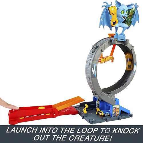 Mattel Hot Wheels City Bat Loop Attack Playset With 1:64 Scale Toy Car - Image 4