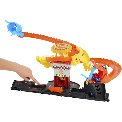 Mattel Hot Wheels City Pizza Slam Cobra Attack Playset With 1:64 Scale Toy Car - Image 4