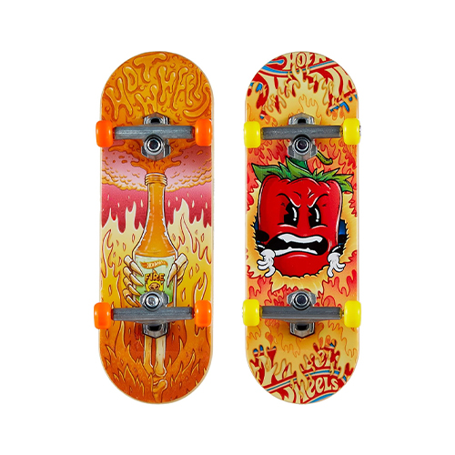 Mattel - Hot Wheels Toys: Skate Flavor Container With 2 Fingerboards & Skate Shoes in Case Fire & Spice - Image 3