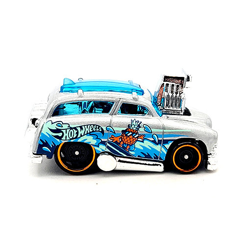Mattel Hot Wheels Tooned 5-Pack (Surf 'N Turf, Toon'D, '83 Chevy