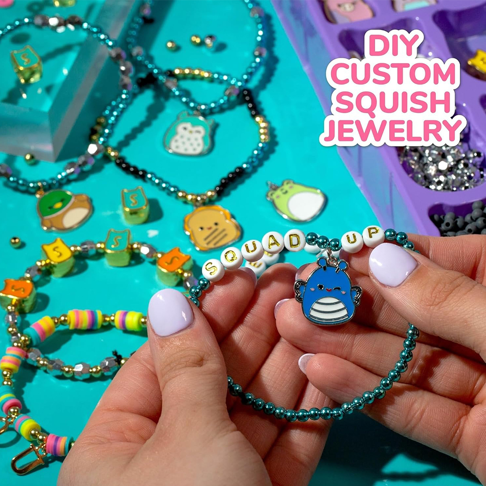 Jazwares Squishmallows Bracelet Design Set - Image 6