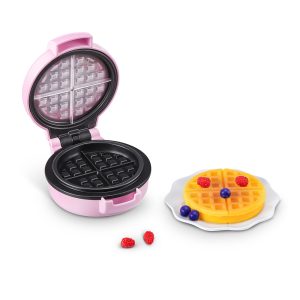 Zuru Mini Brands Really Works Magic Cook Kitchen - Magically Cooks - Waffle Iron (CDU12PCS)