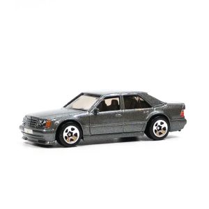 Mattel Hot Wheels Basic Die-Cast Single Pack 1:64, Mercedes-Benz 500 E (JBB60 Group 5785-97JN)