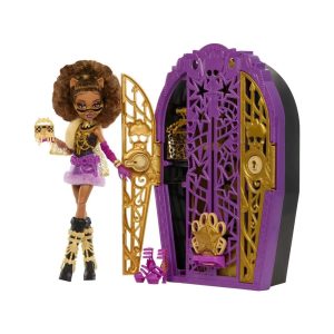 Mattel Monster High Skulltimate Secrets Hauntlywood Mysteries Doll, Clawdeen Wolf With 19+ Surprises