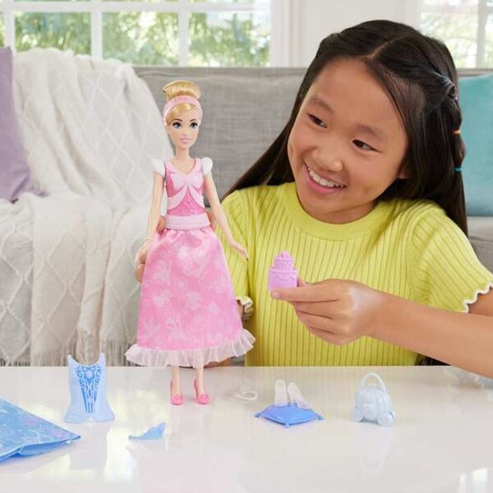 Disney Princess 2-In-1 Stories Cinderella Fashion Doll With 2 Snap-On Bodices, 2 Skirts & 9 Accessories - Image 6