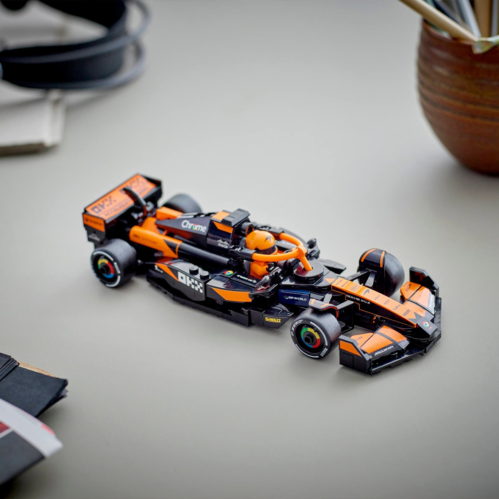 Lego - Speed Champions: McLaren F1® Team MCL38 Race 77251 - Image 7